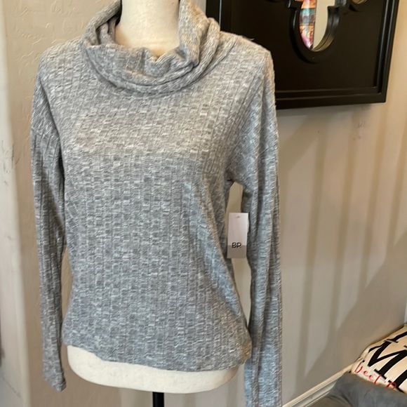 bp Tops - BP Small gray long sleeve top- NWT